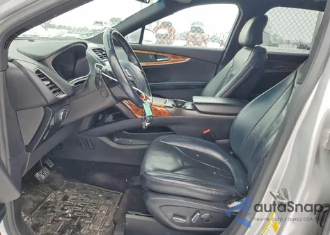 2016 Lincoln Mkx Reserve z USA, uszkodzony, nr VIN 2LMTJ8LR4GBL46371